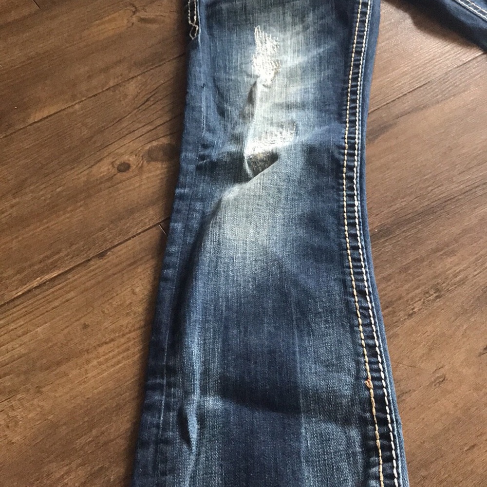 Rock revival jeans